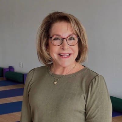 Lisa Schatz Glinsky